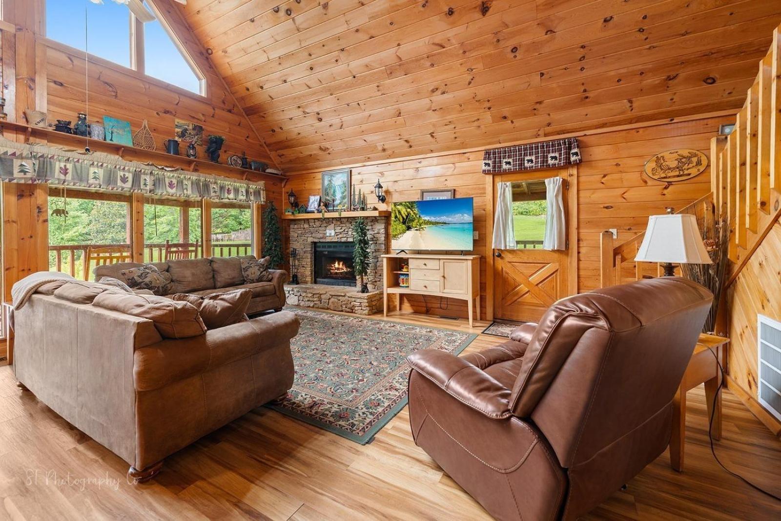 Hibernation Station Cabin Sevierville Esterno foto
