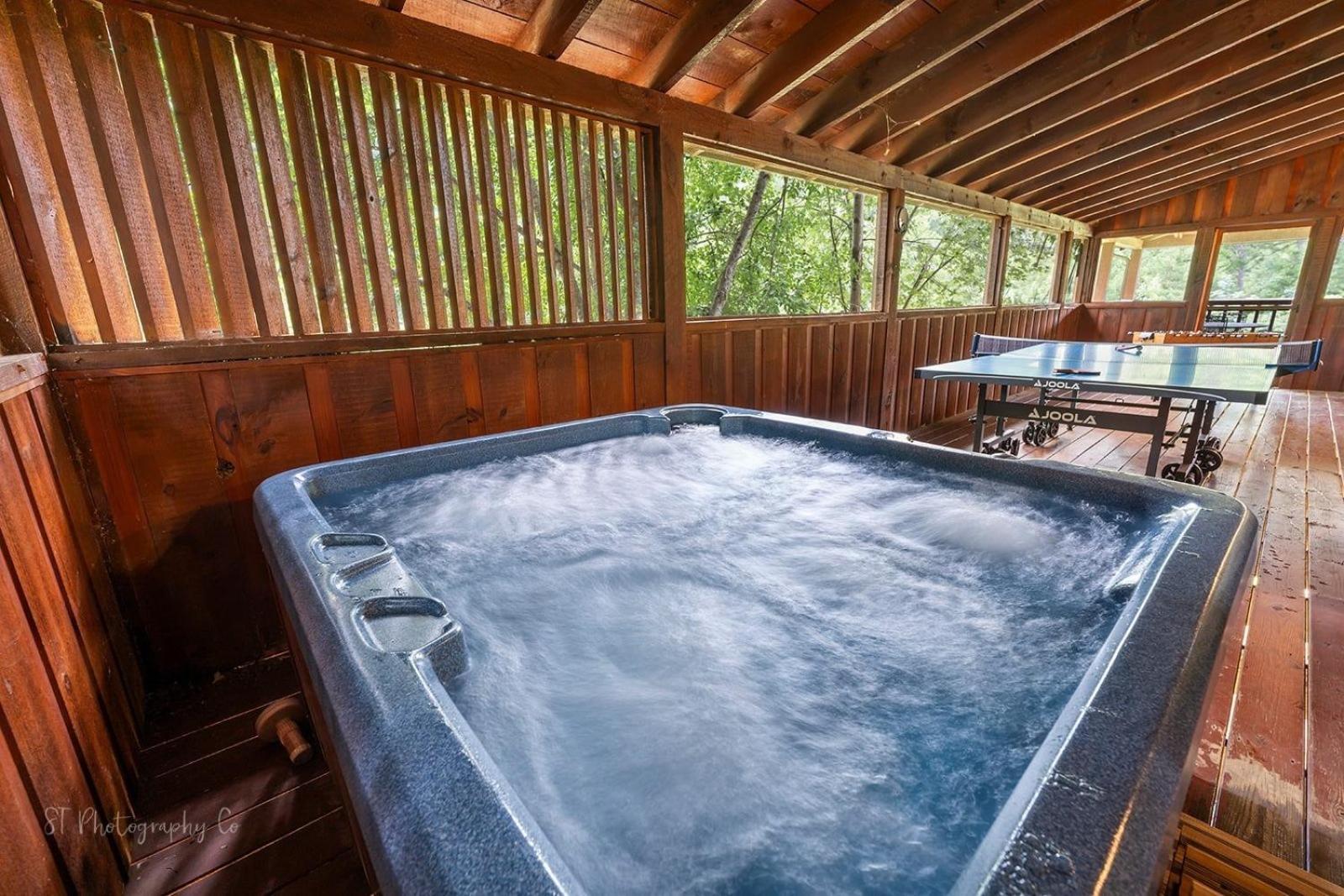 Hibernation Station Cabin Sevierville Esterno foto